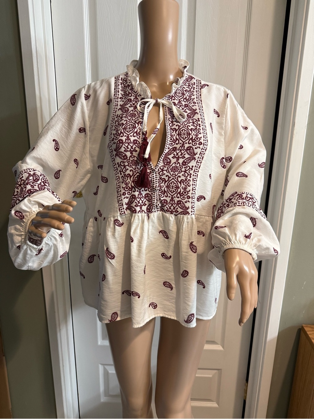 Zara Bohemian Top Tie Tassels Burgundy White Size XL Paisley Hippie Casual